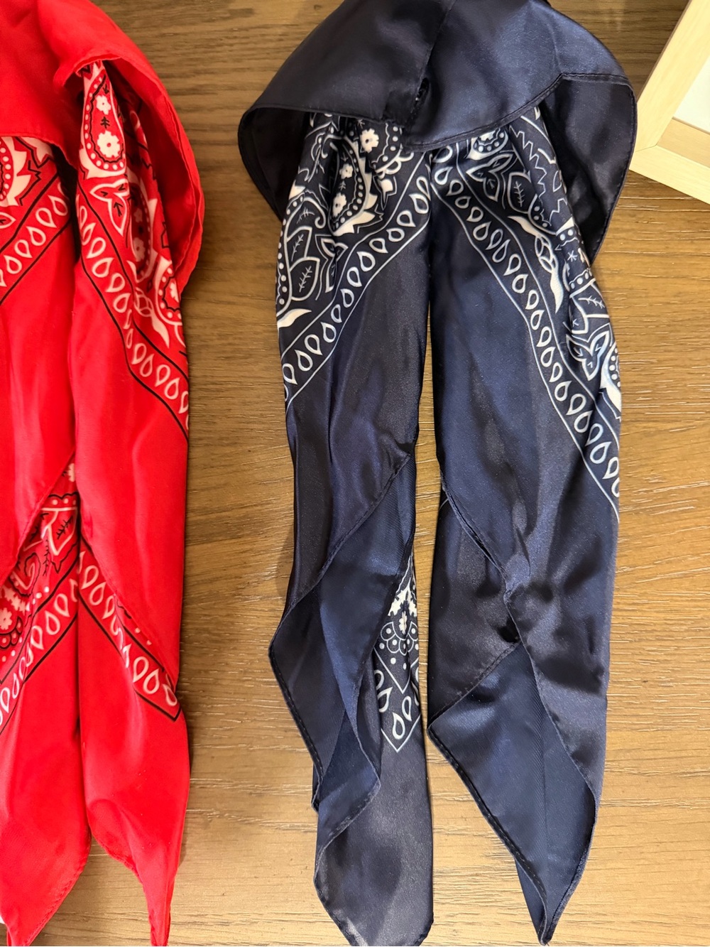 Bag Scarves - Red, White & Blue. Traditional bandana paisley. Striped. Lobster 🦞 - Picture 5 of 6